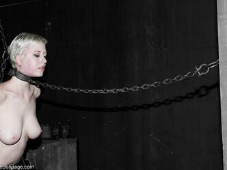 Ну не все же бабам доминировать!