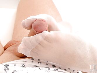 Медсестра, успокойте пожалуйста мой стояк!