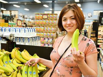 Лифчик и трусики принципиально не одеваю!