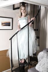 Ты и в трусиках прекрасна