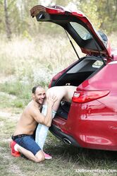 А ты что думала, нахуя мы сюда приехали?