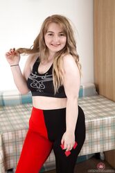 Жирная и волосатая